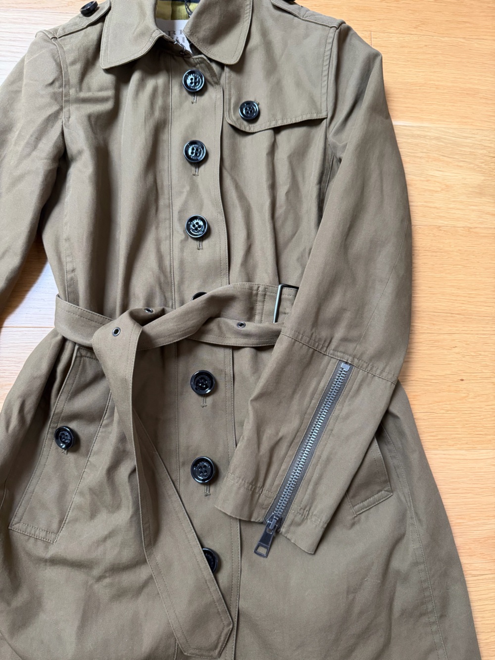 Burberry Brit Classic Women's Olive Trench Coat with Belt size 2 - Picture 2 of 10